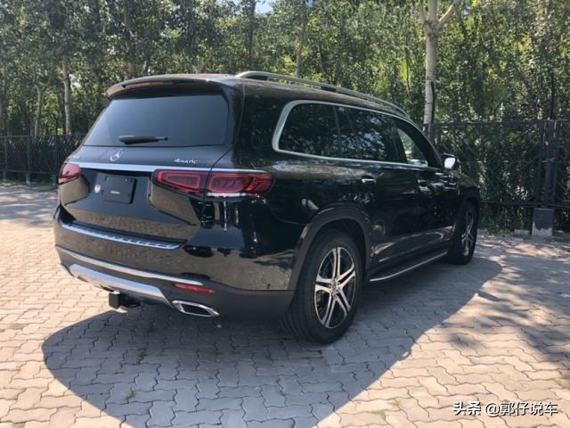 一百多万左右的奔驰,奔驰gls450商务车七座二手