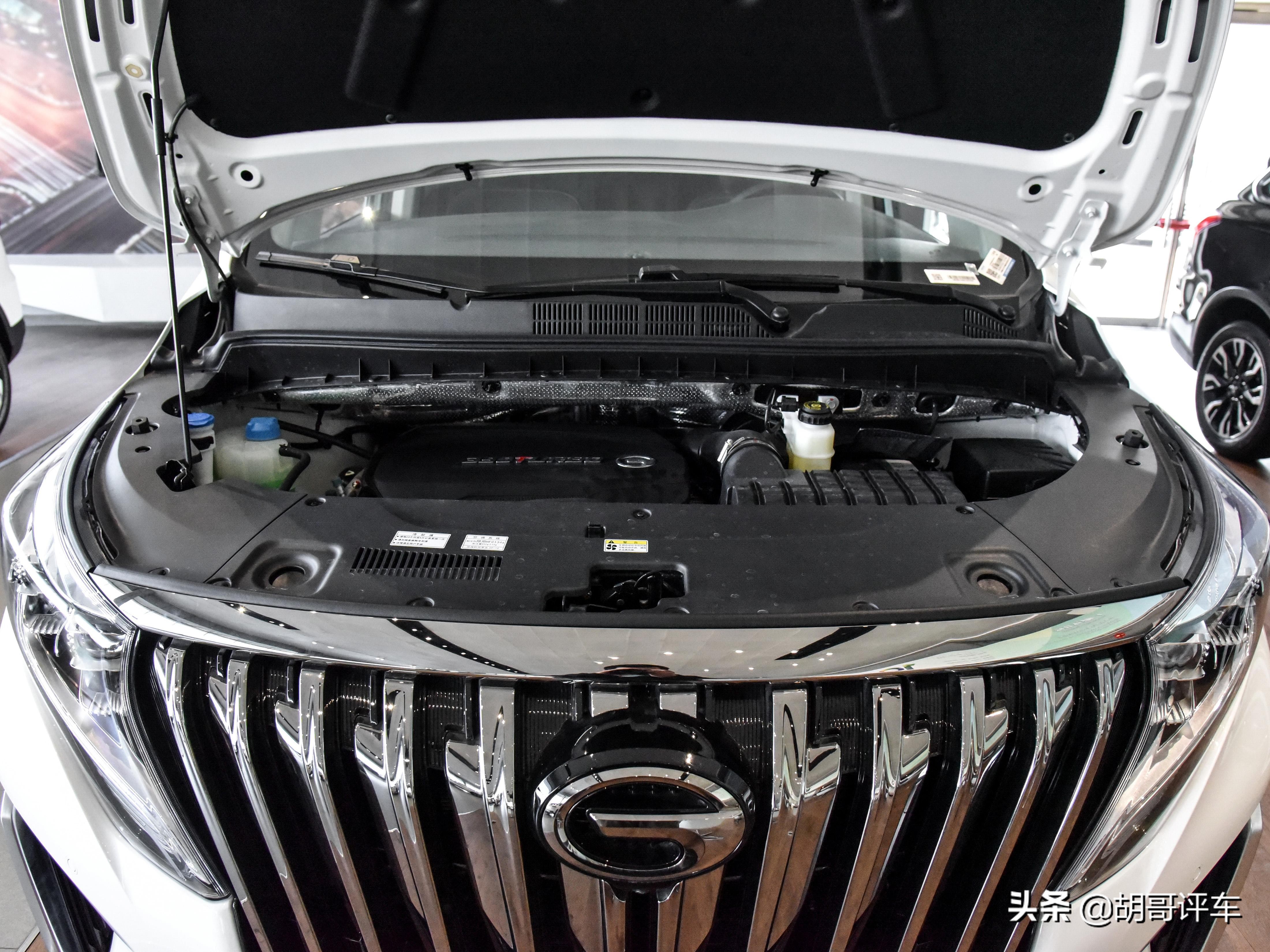 最新款埃尔法豪华商务车,国产埃尔法广汽