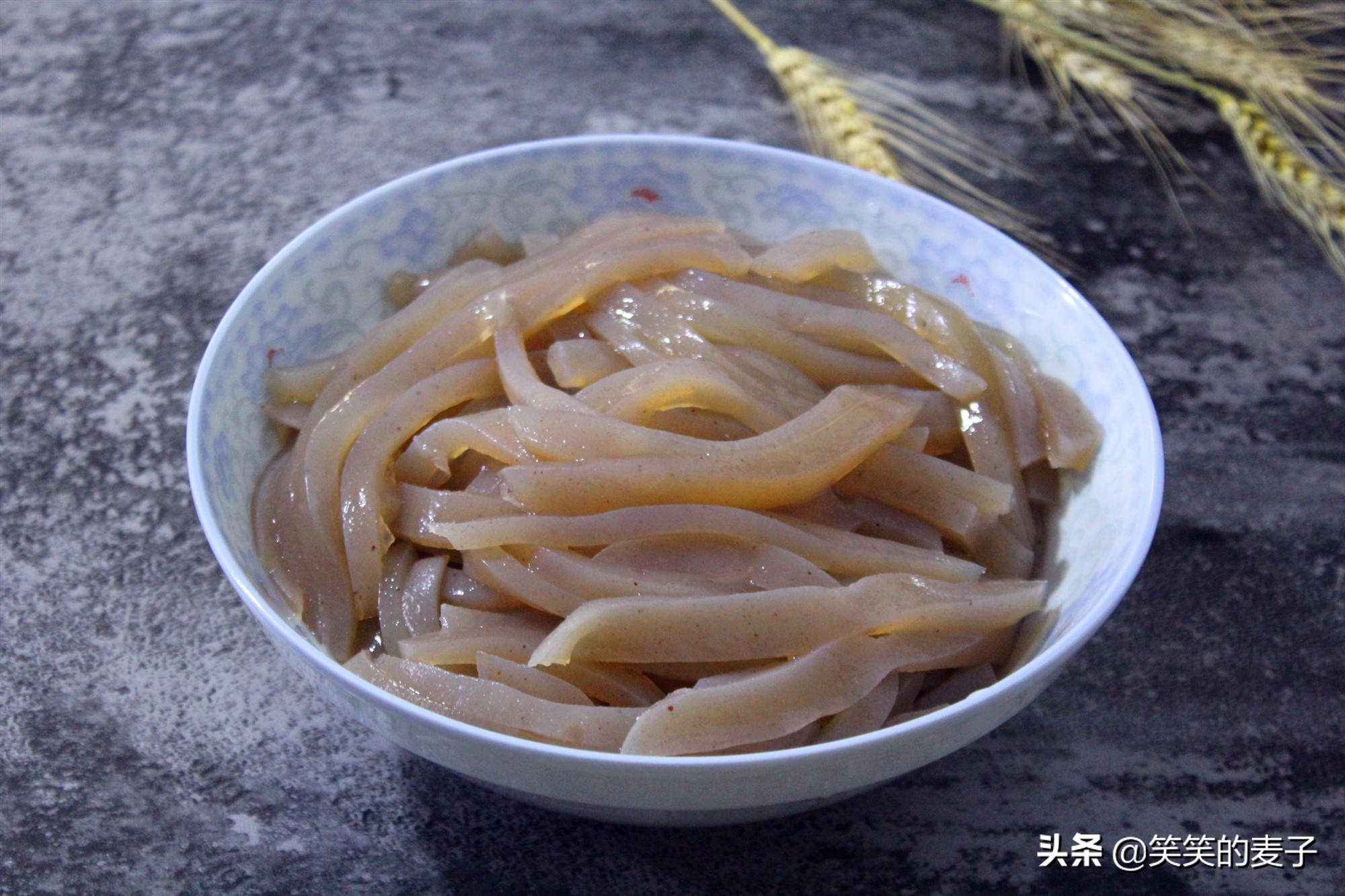 原来它学名叫蒟箬，或蒸或拌都好吃，低脂低热量，简单易操作