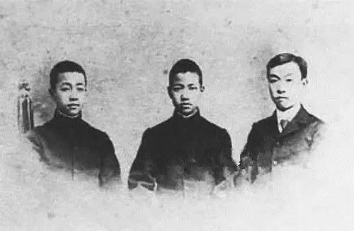 他，没有一张文凭被誉为“三百年才出一个的大师”“教授的教授”