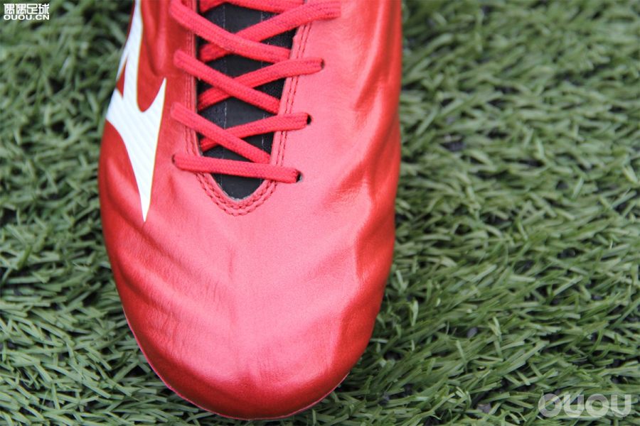 rebula足球鞋测评,日产足球鞋测评
