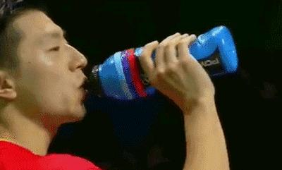 跑步时小腿抽筋是什么原因,跑步时小腿老抽筋是什么原因