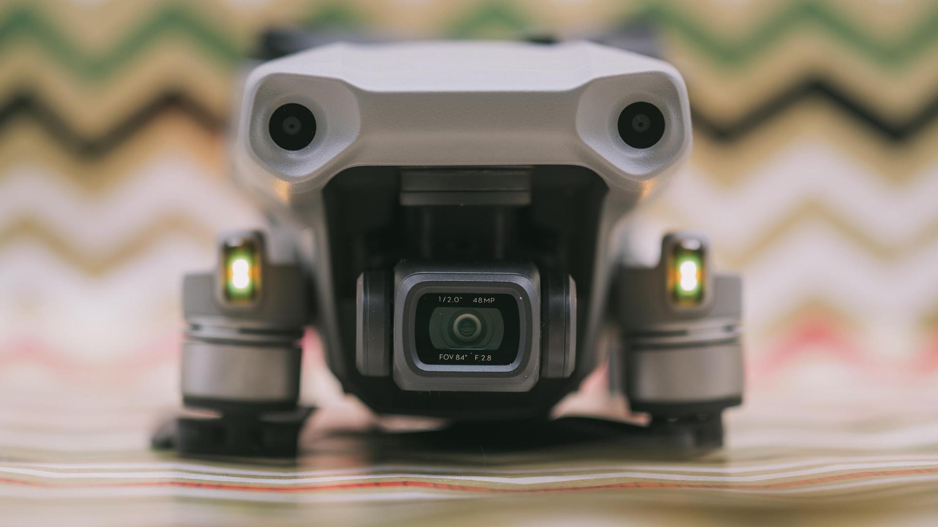 全新大疆MavicAir2上手测评：4800万像素相机，34分钟飞行时间