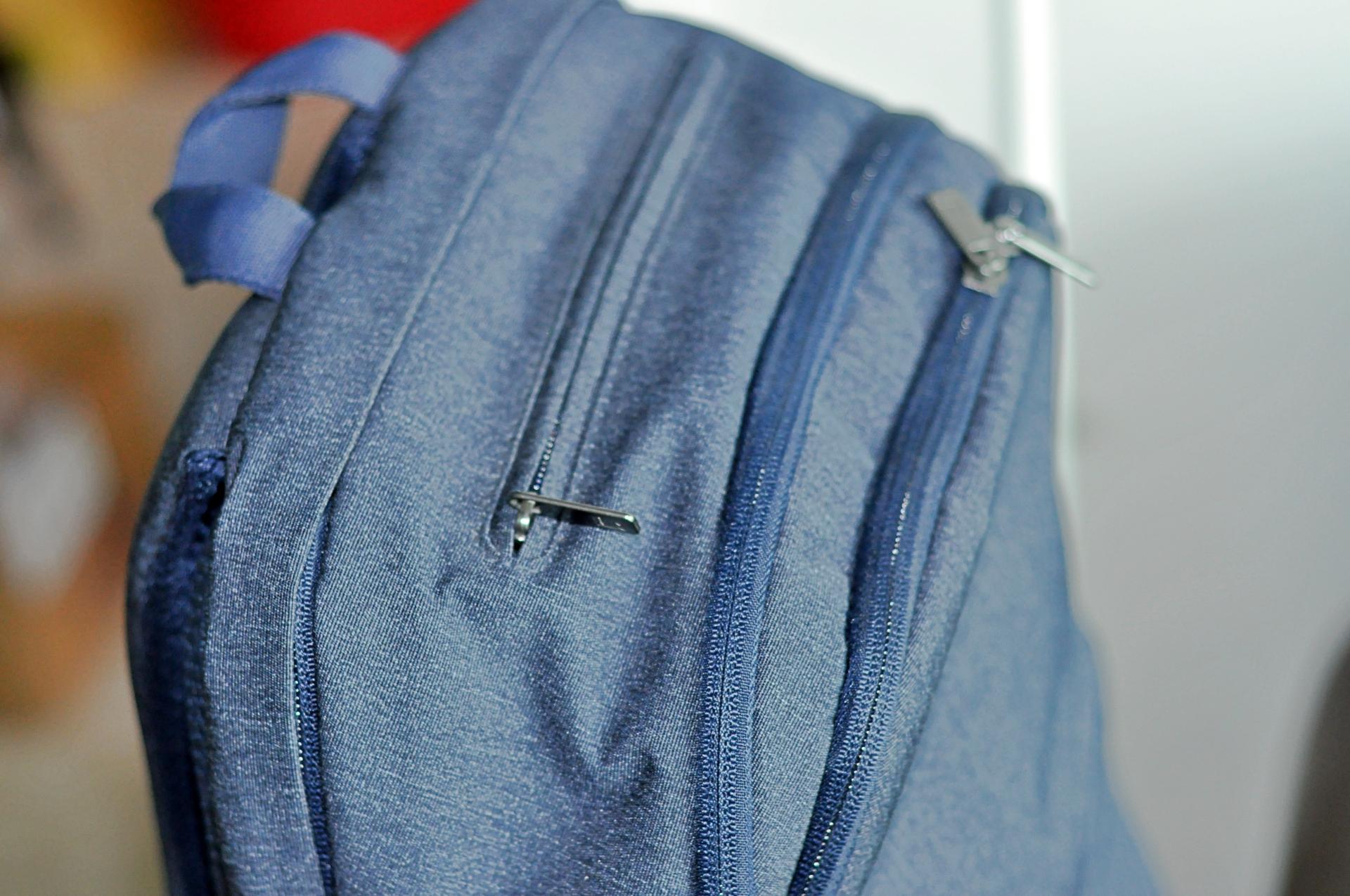 出行轻便背包,出行便捷背包