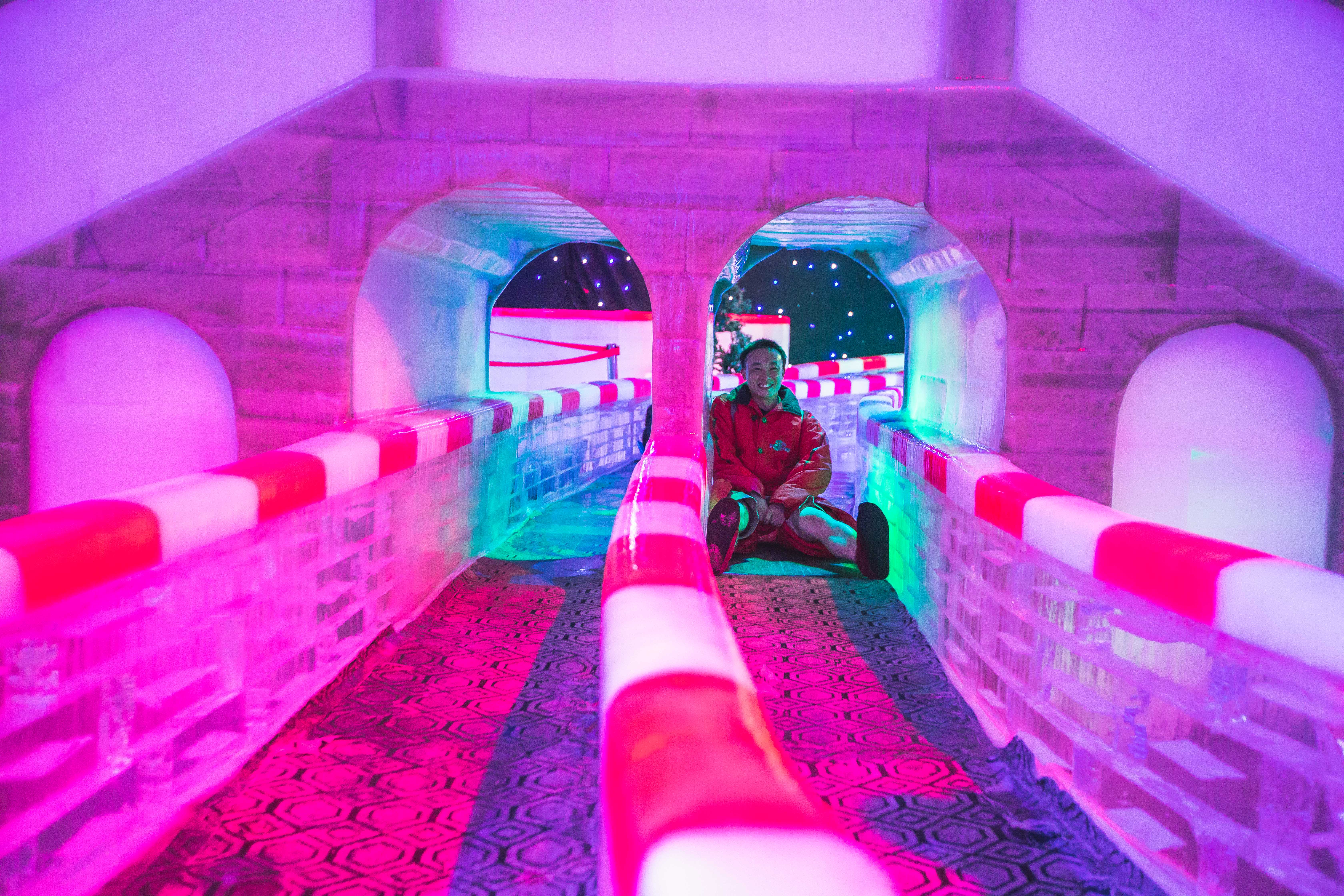 第一次去重庆奥陶纪应该怎样玩？真如抖音上那么刺激？亲自试试吧