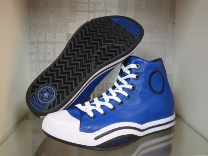 “经典”之路上渐行渐远，CONVERSE能否找回自我？