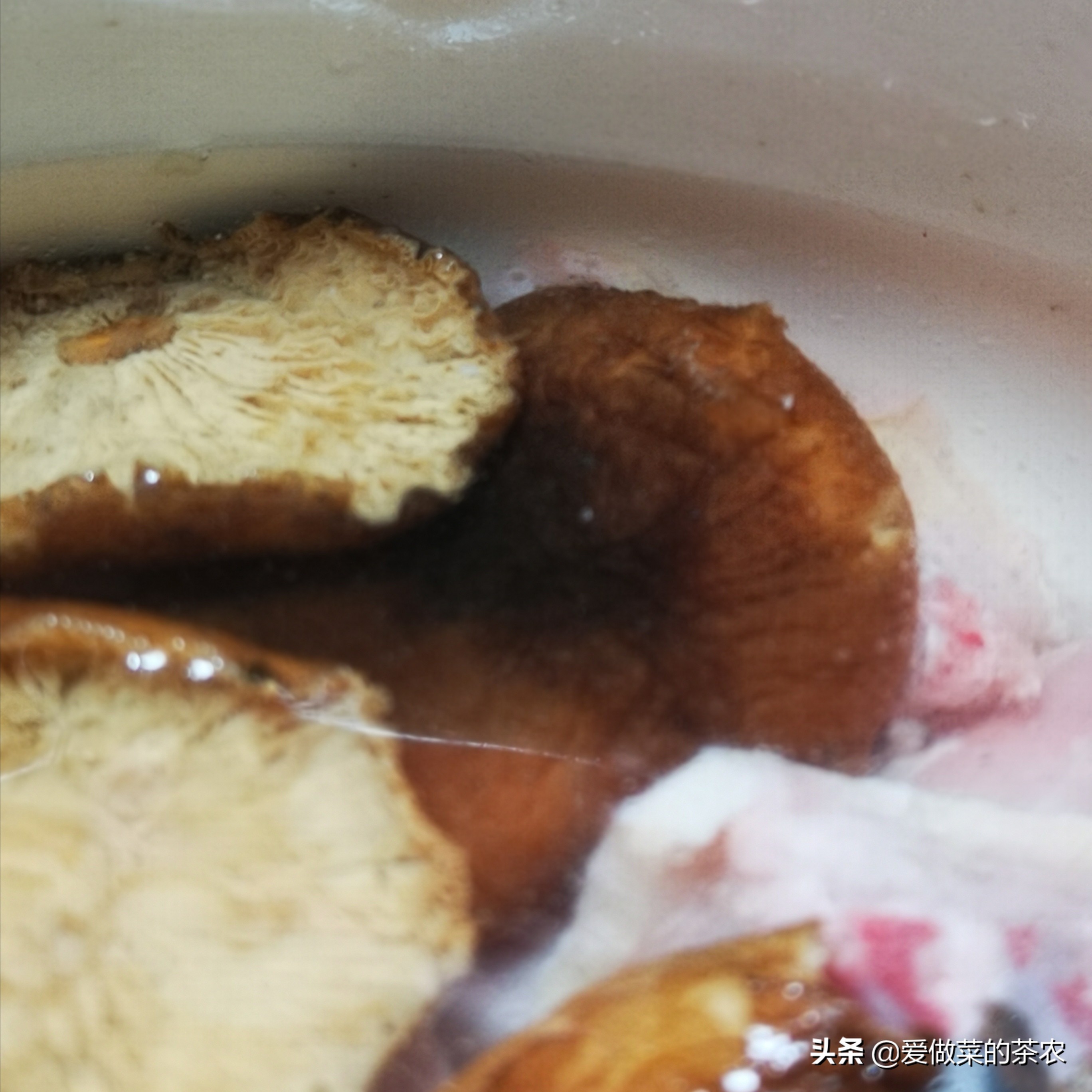 炖汤如何才更营养好喝,炖汤怎么熬又好喝又有营养