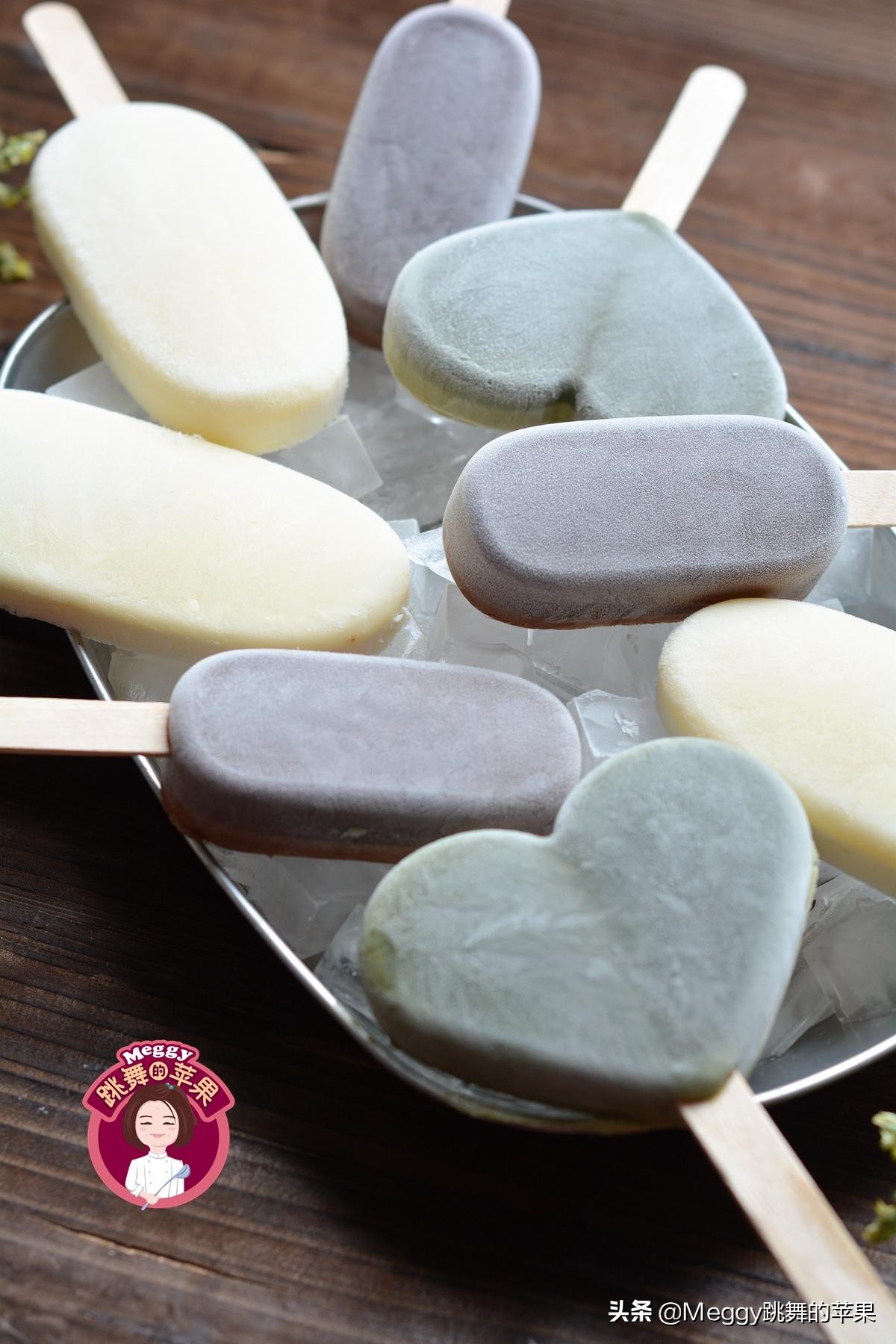 用简单的材料做雪糕,自制雪糕不用冰激凌粉奶香浓郁