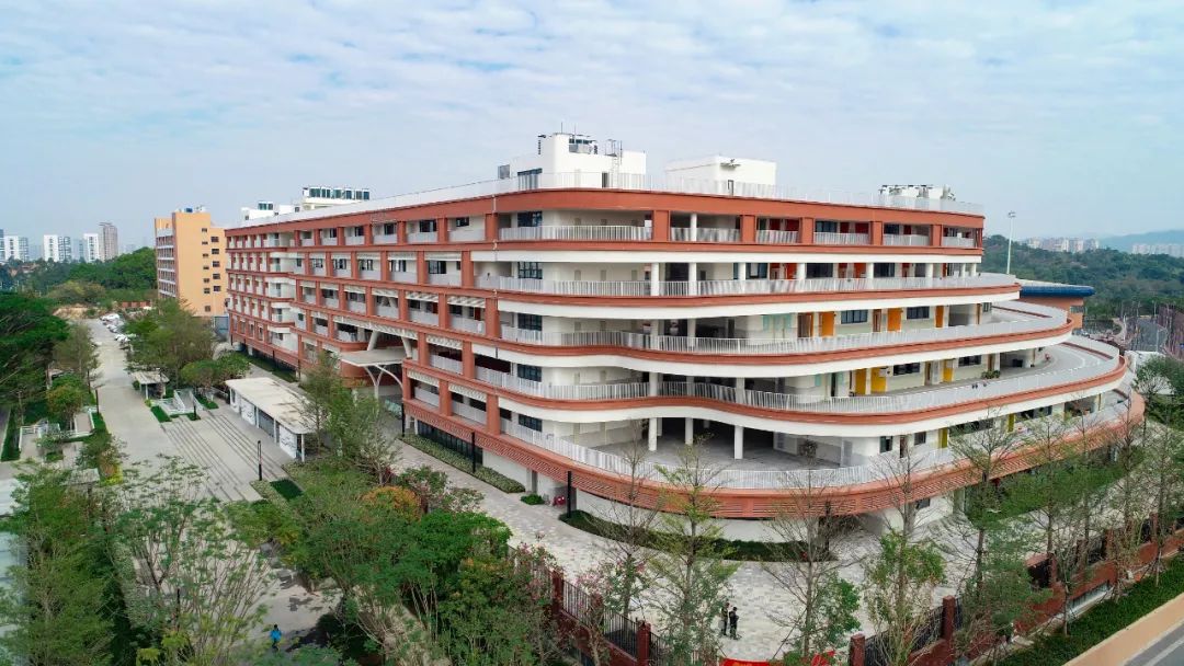 深圳坪山同心源外国语学校,深圳坪山外国语学校图片