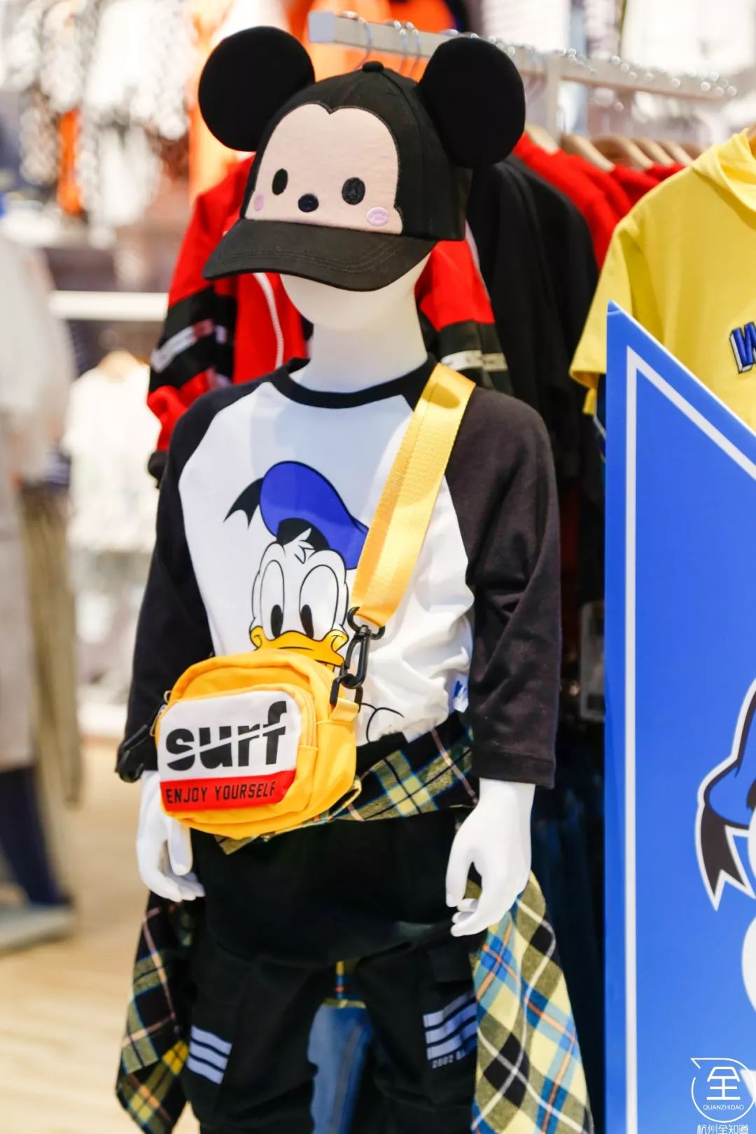 就在明天！西溪印象城年中庆开启！买800送400！AJ限量款发售