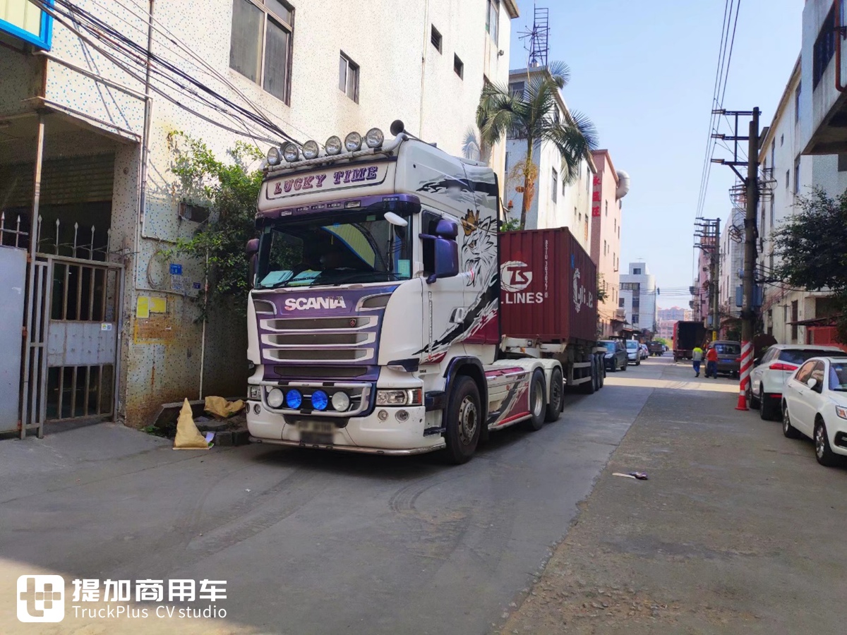 为什么开货车的都是社会人,开货车的都是现实和无奈