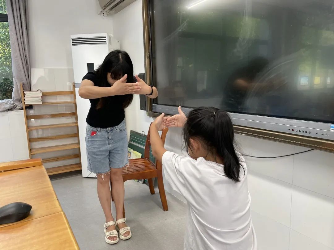 太暖心！新学期教室里这块特殊的黑板，羡慕了多少人