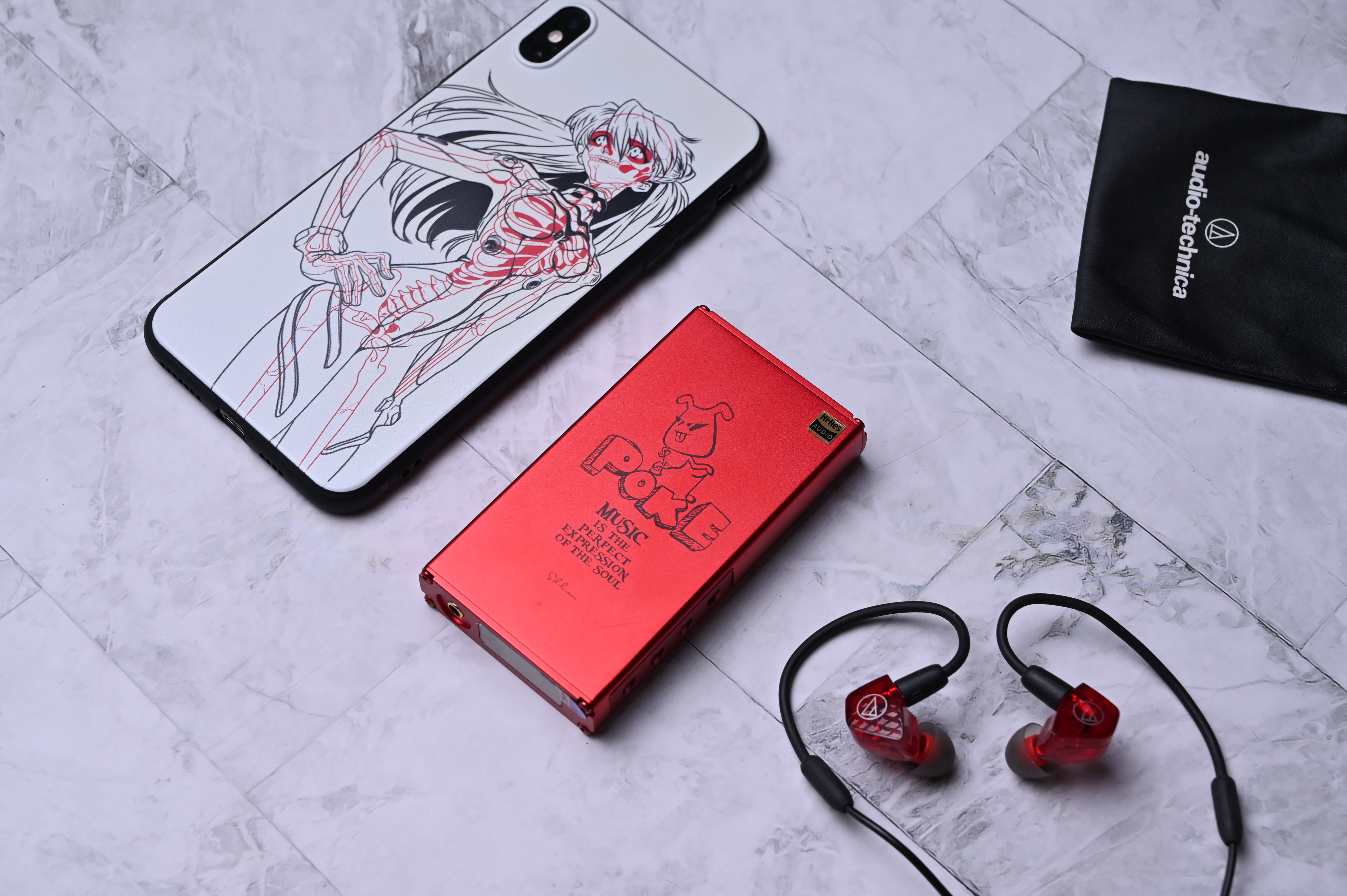 手机接有线耳机声音自动变大,新买的手机耳机有杂音滋滋