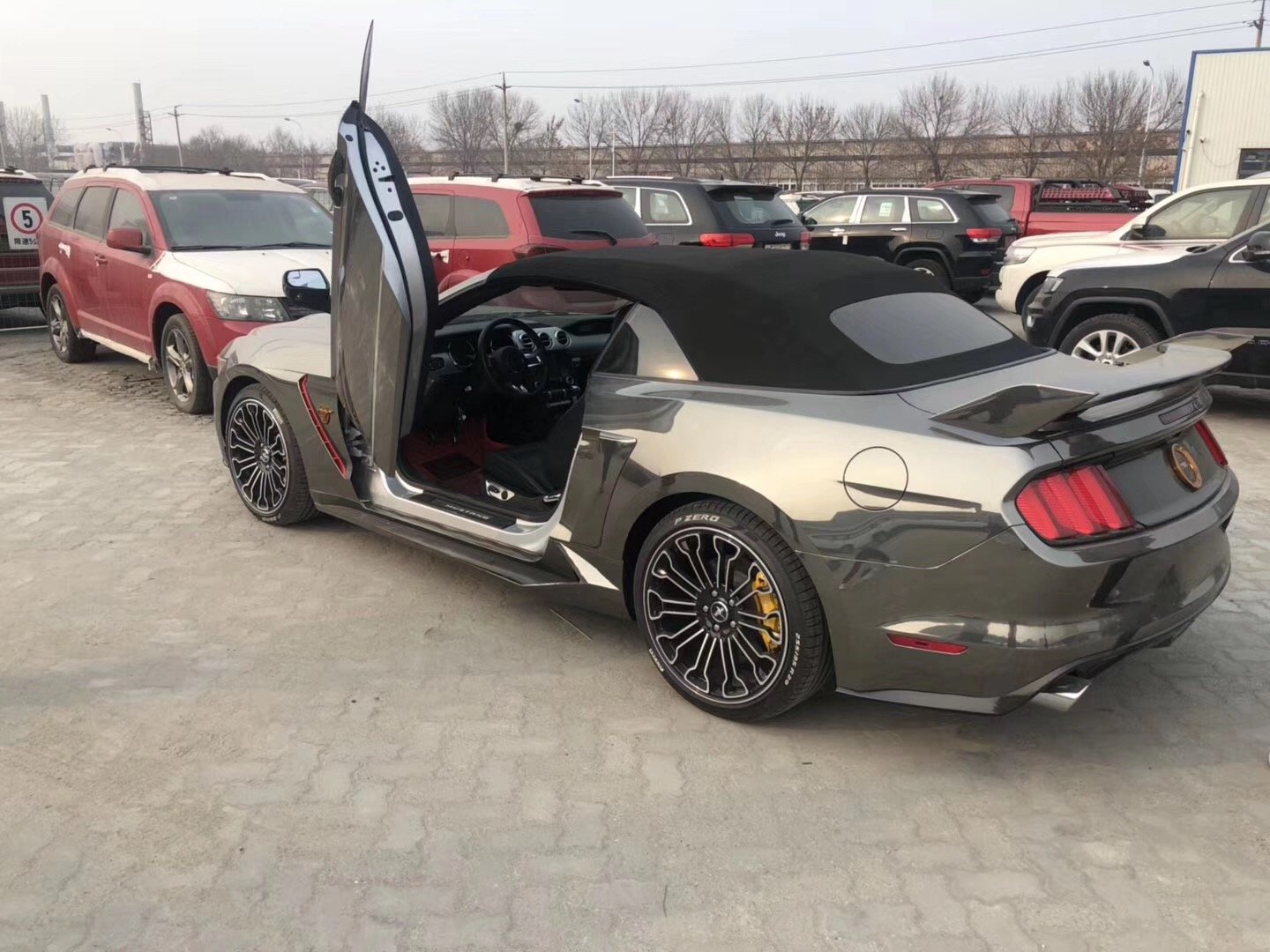 全新福特野马渲染图,全新敞篷版福特野马