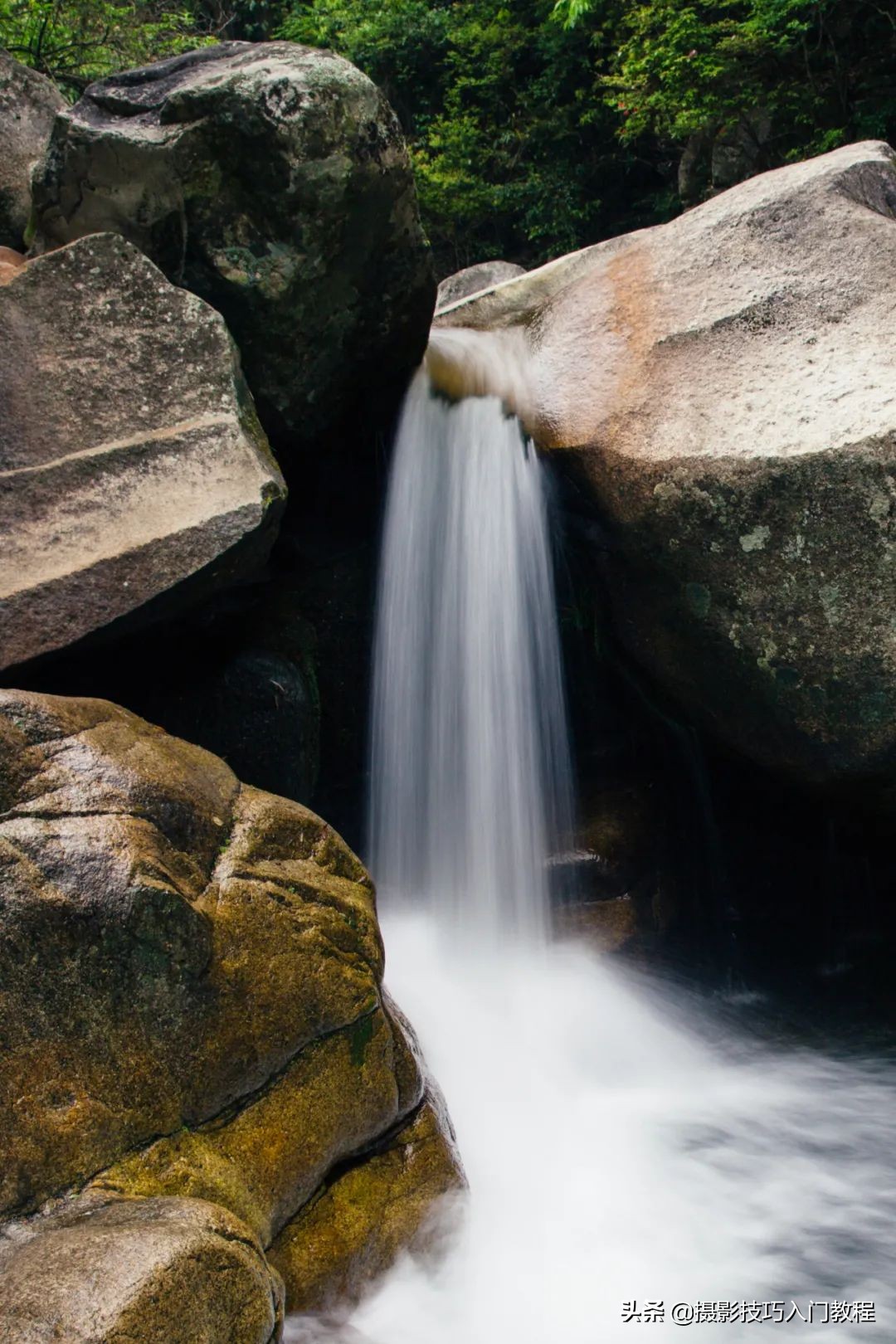 手机拍照如何拍出大片效果的照片,摄影技巧手机的专业拍照模式介绍
