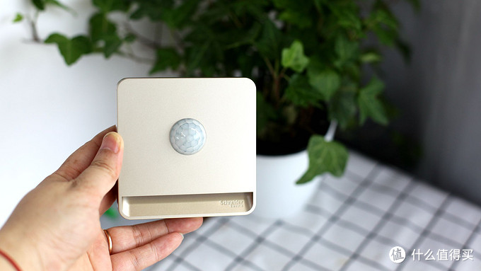 施耐德绎尚开关带小夜灯,施耐德绎尚智能插座