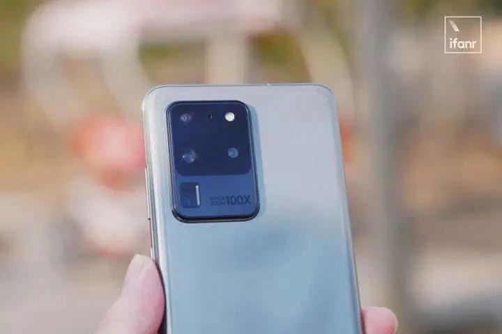 64GB手机还没有过时,新iPhoneSE告诉我们