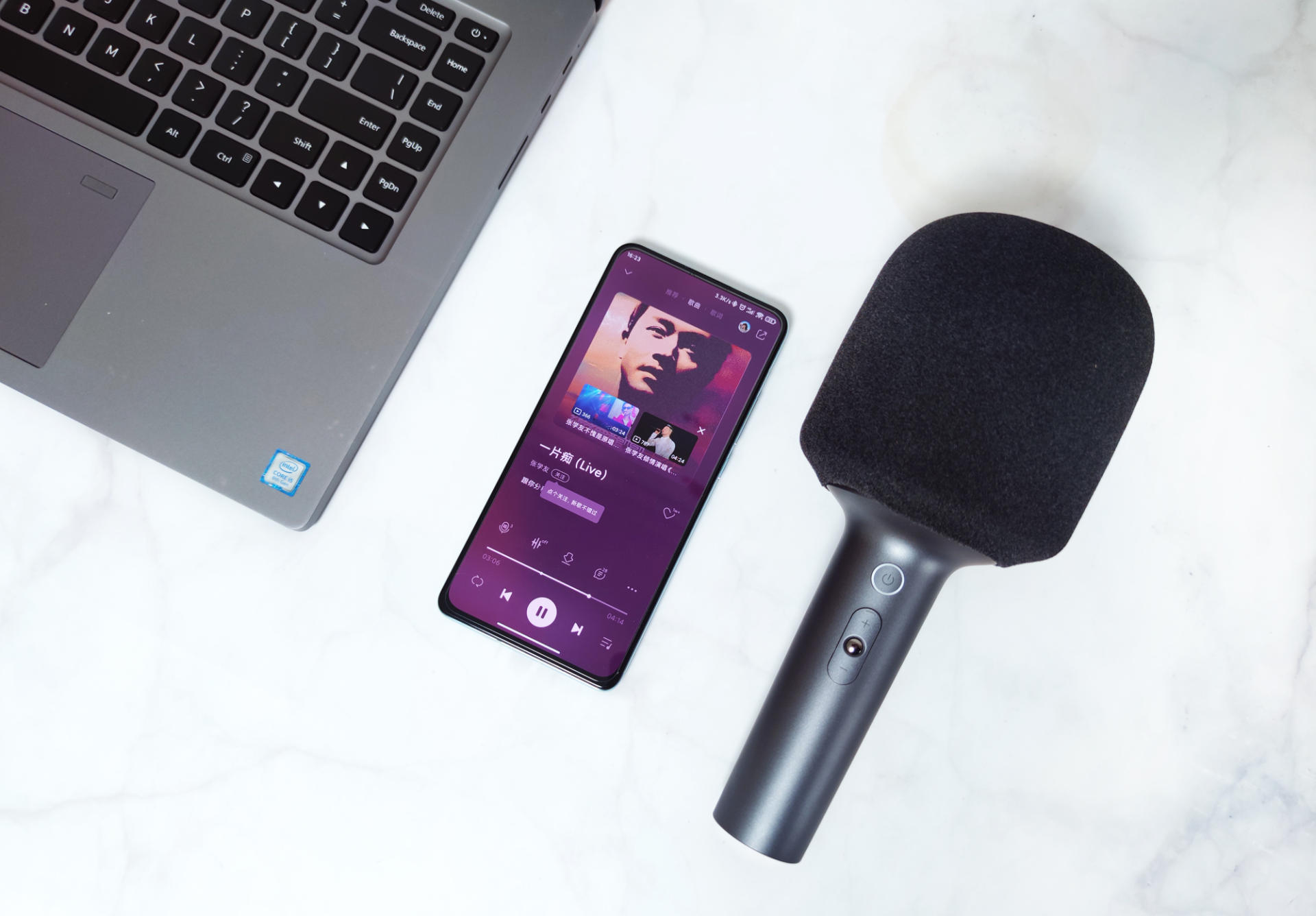 米家K歌麦克风评测，声卡级芯片+九种音效加持，把KTV随身携带