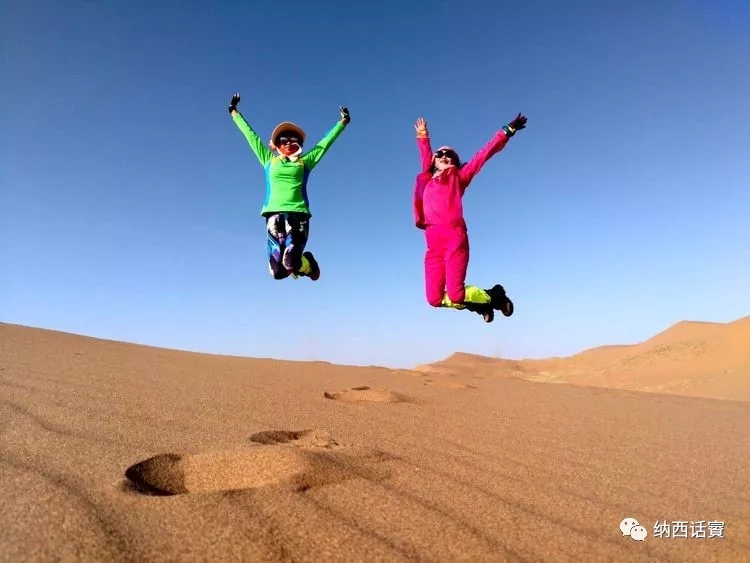 叶紫被雷劈穿越到异界,关于叶紫的穿越小说