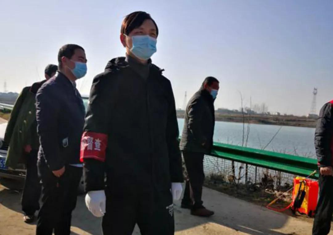 战疫一线检察蓝,坚守战疫一线党员