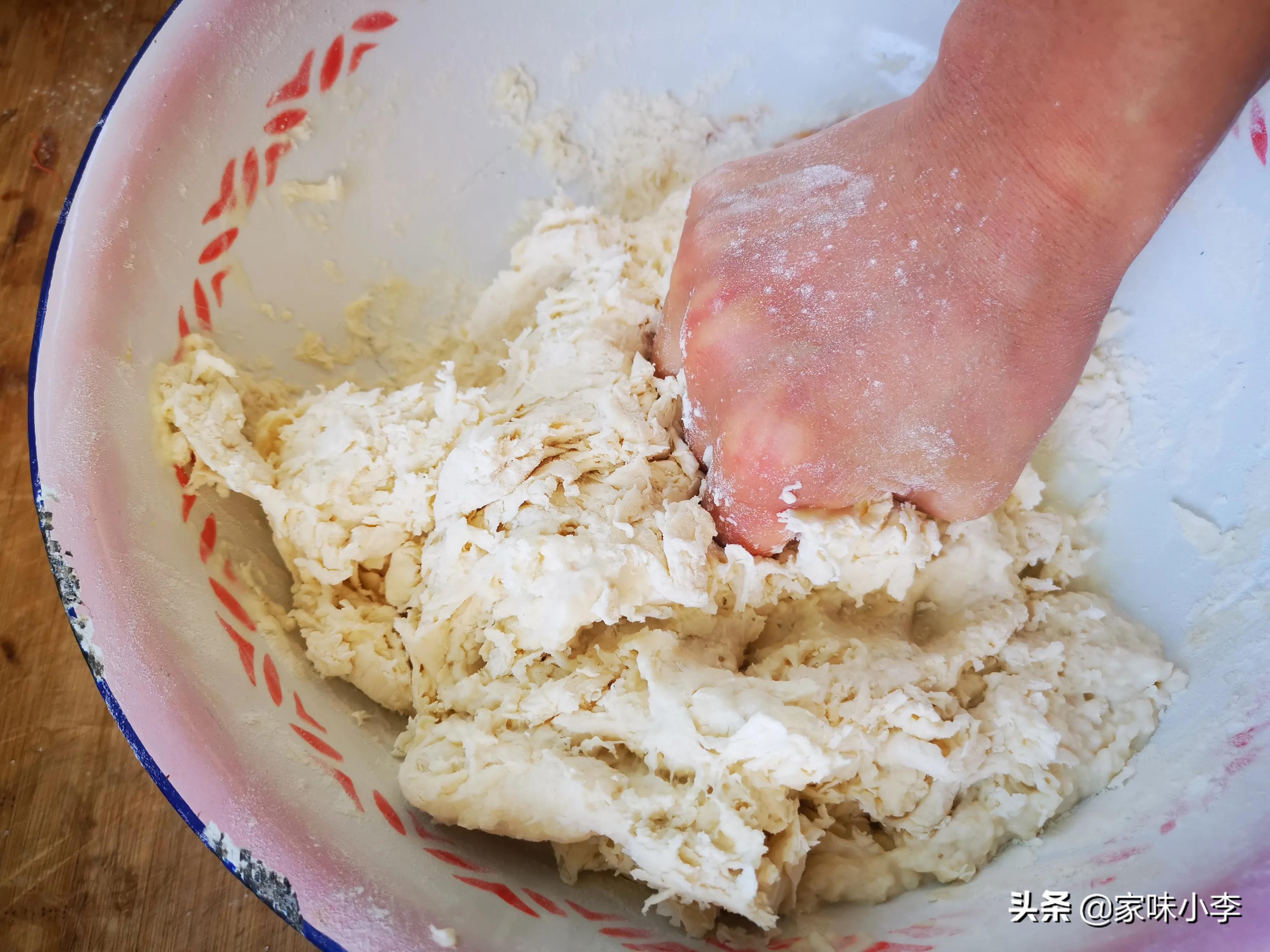 和面不粘手的方法和技巧,手和面如何和才筋道