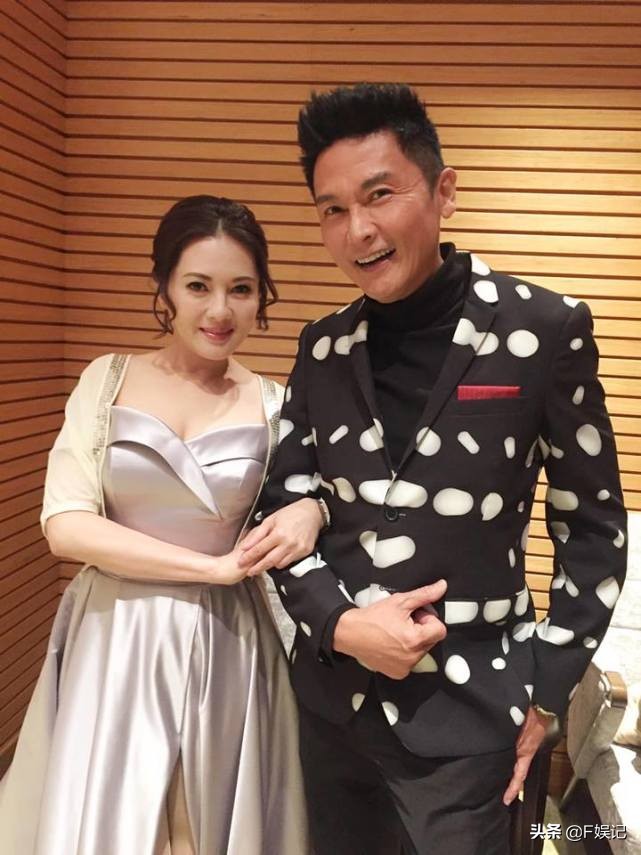 tvb冻龄艺人和妻子,tvb人气花旦认搬二千万豪宅