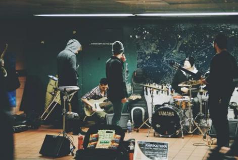 中国乐队的生活现状,当代音乐生就业现状