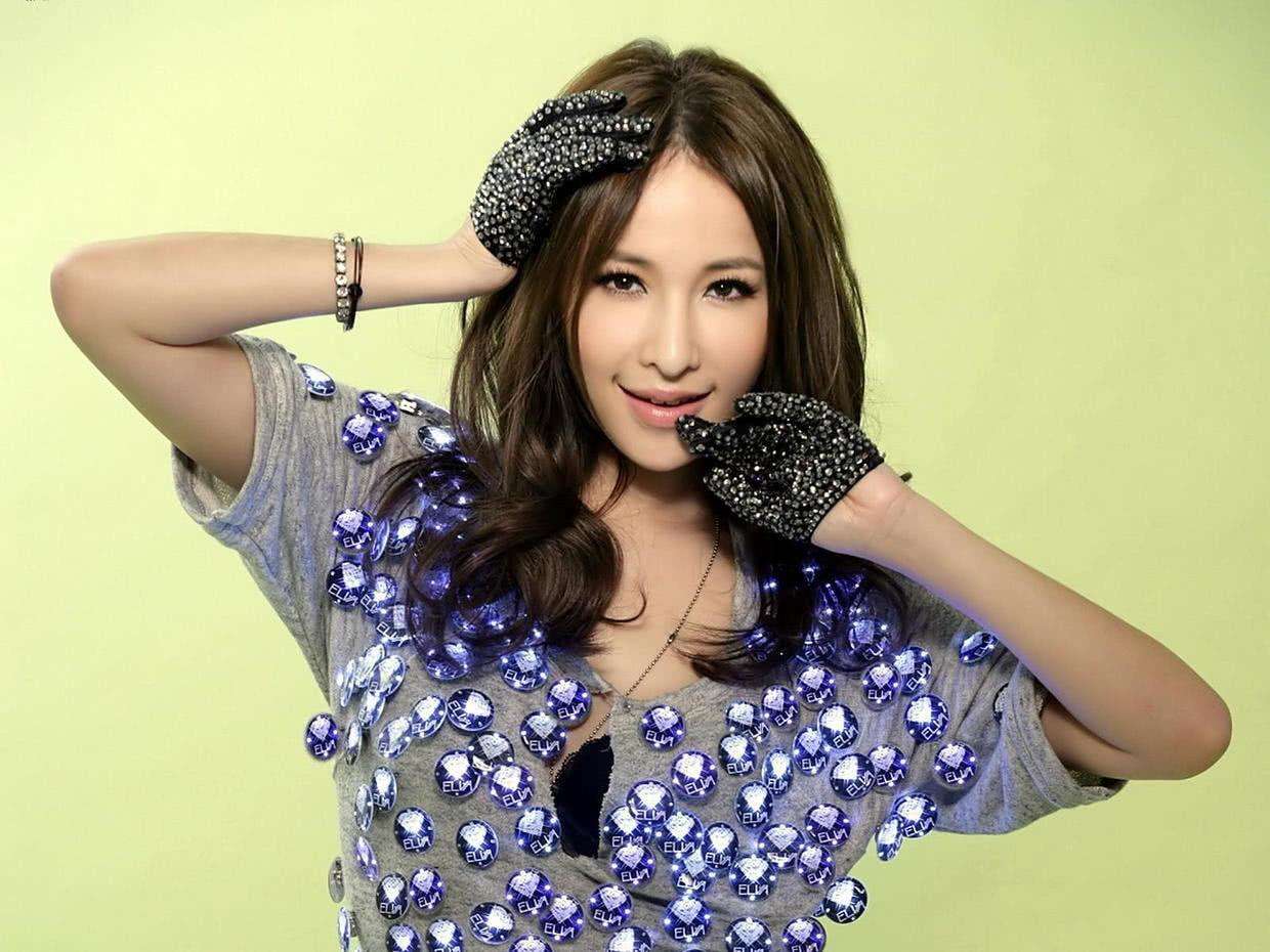 什么样女人适合姐弟恋,萧亚轩式的姐弟恋适合你吗