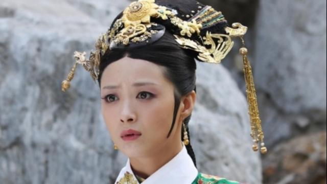 甄嬛传华妃封皇贵妃的解读,甄嬛传华妃是怎么被封为答应的