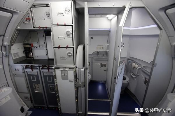 人有三急尿不能憋,人有三急不上厕所