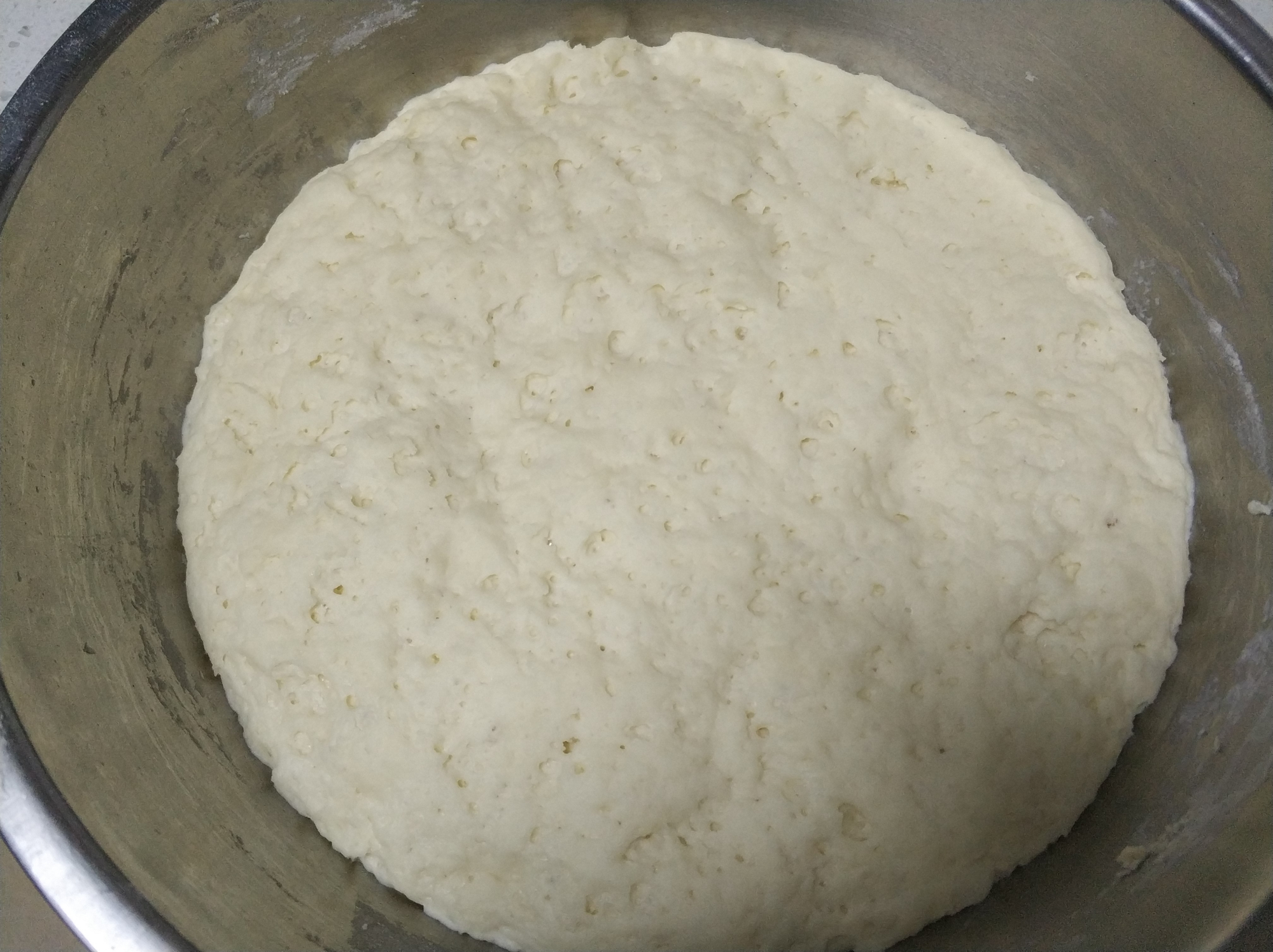 就教大家一个快速发面的小窍门,教你快速发面