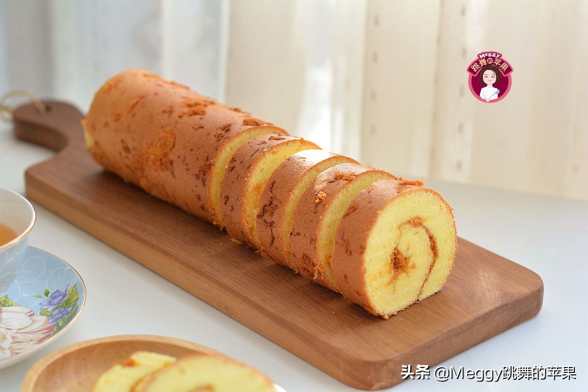 肉松蛋糕卷控出油,肉松蛋糕卷香甜咸香松软馋哭了