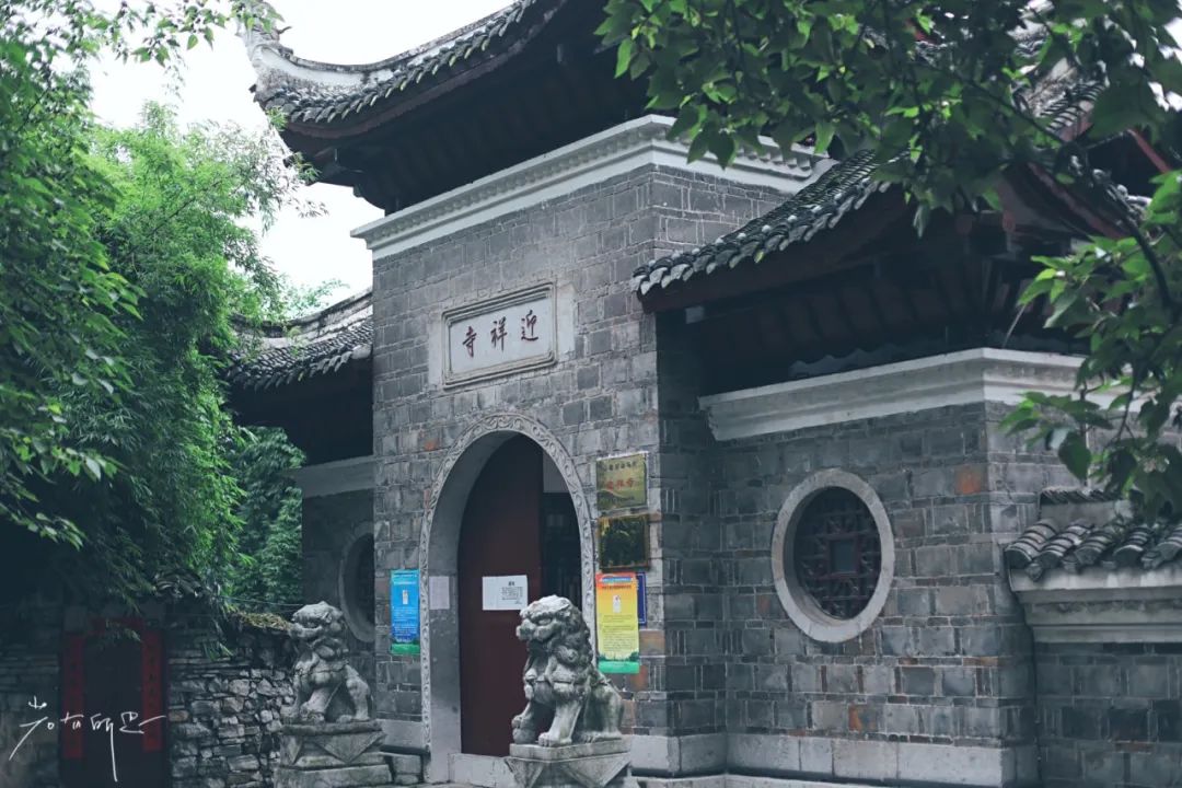 贵阳古镇卤猪蹄,去青岩古镇必吃哪家猪蹄