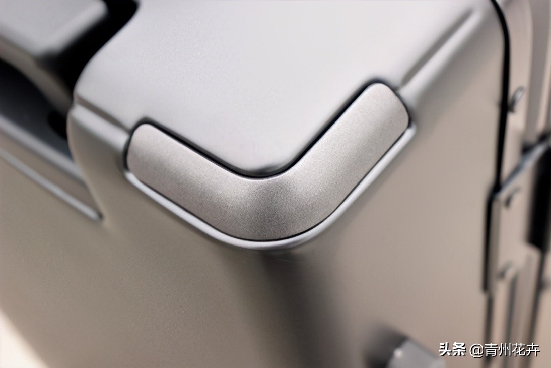 旅行好搭档-地平线8号行李箱测评