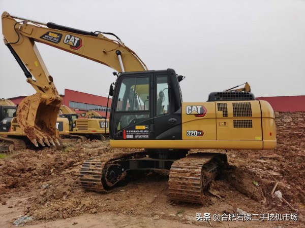 二手挖机价格受新机价格影响么,二手挖掘机和新挖机哪个更划算