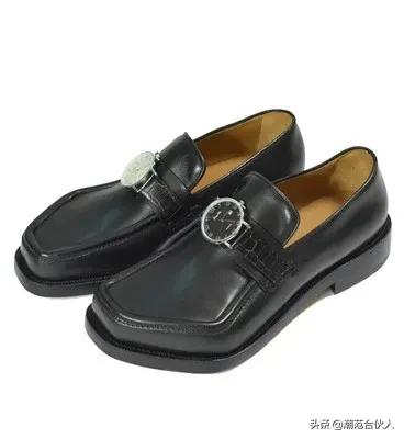 vans一脚蹬鞋感最好的,为什么vans一脚蹬这么好穿