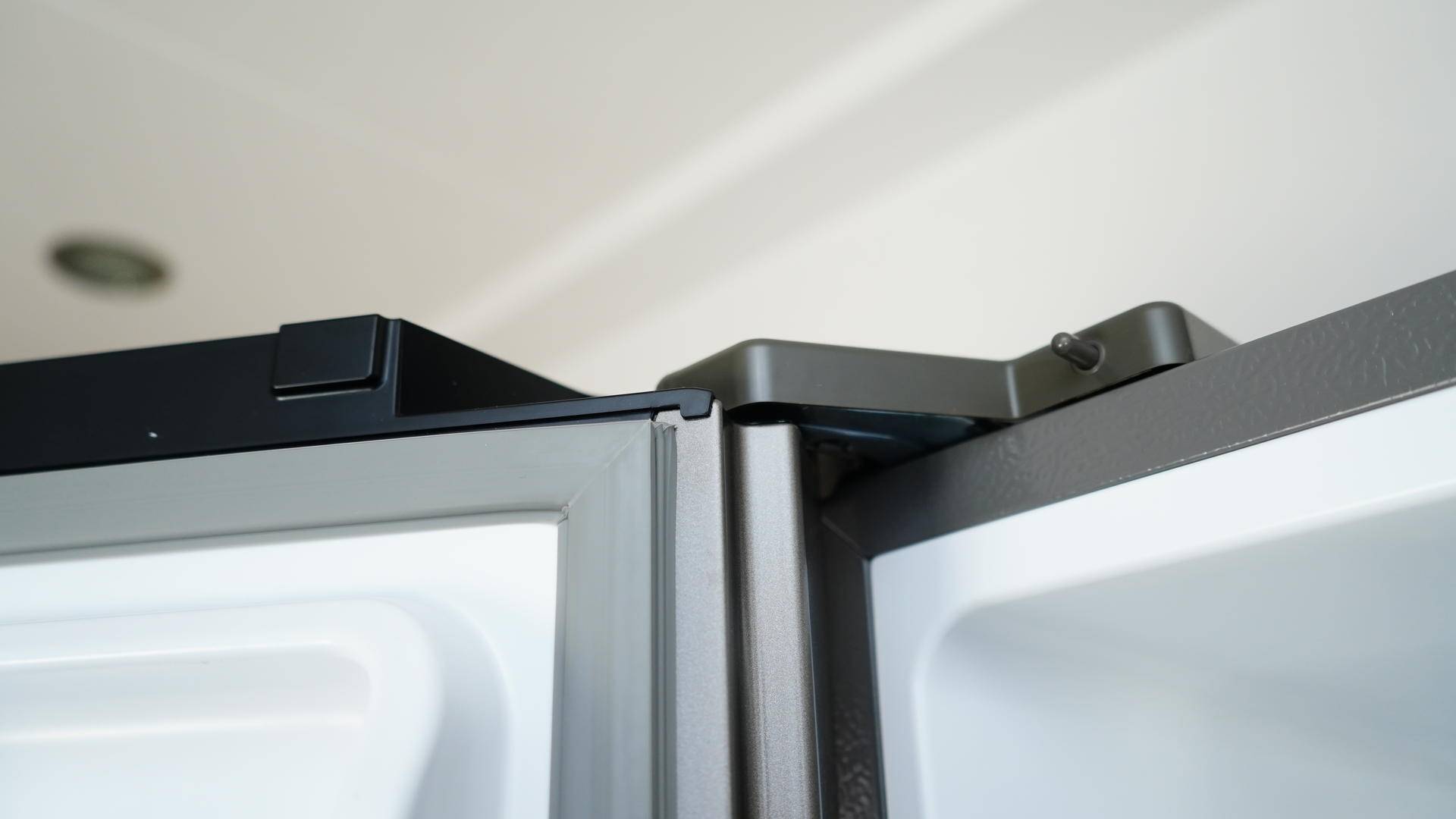 体积不大，容量不小，全域净化，水润微风——海信四门体验