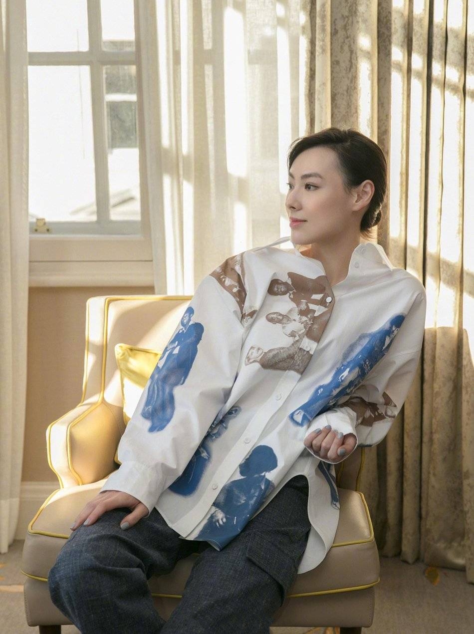 梁洛施最新时装秀,梁洛施时装周照片