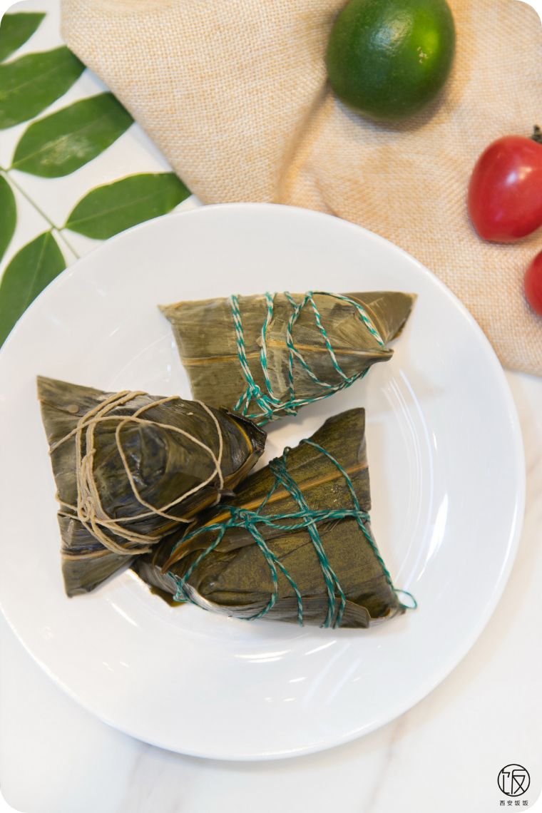 听说米旗最近研发出了黑科技绿豆糕，你想尝尝吗？