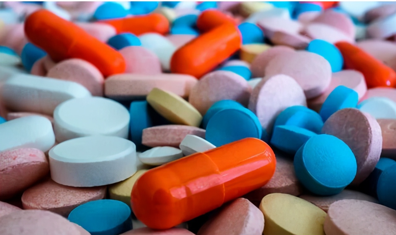 有一种痛，叫口腔溃疡，补充维生素C不顶用，得用这几种药物