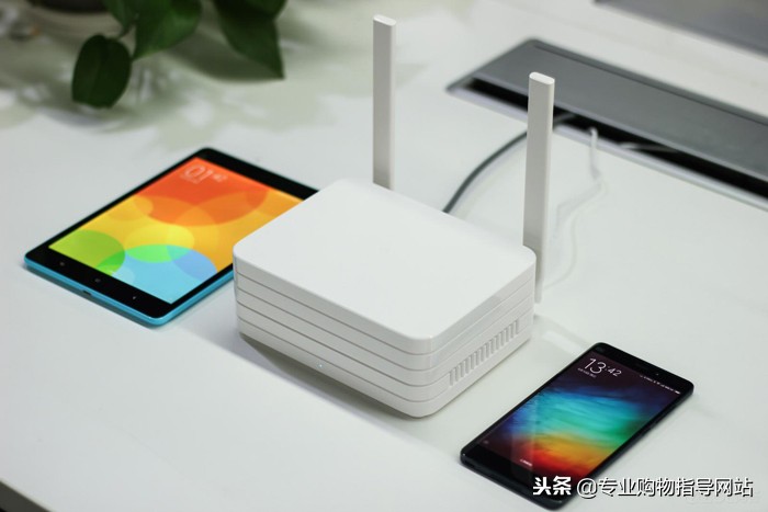 怎么挑选穿墙信号好的路由器,路由器穿墙王真的好用吗