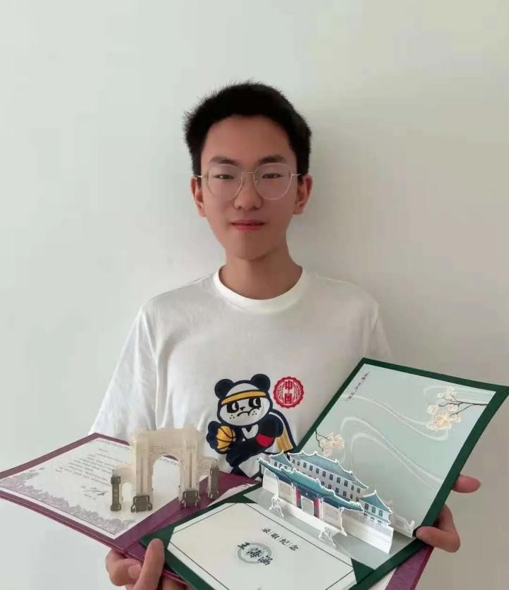 高考学霸661分,高考658分文科学霸