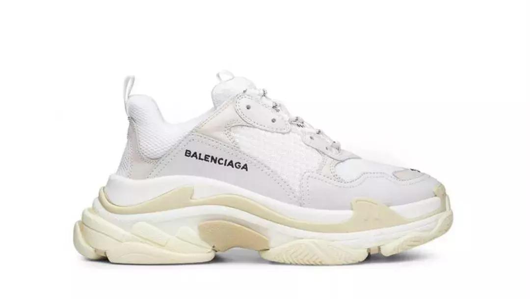 欧阳娜娜三姐妹颜值相差,欧阳娜娜三姐妹年龄从大到小