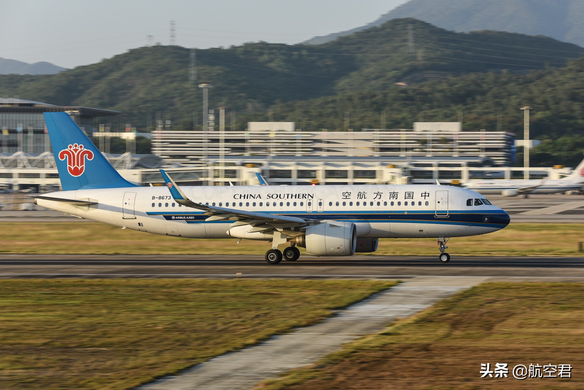 怎么样才能分清空客a320和波音737,如何分辨波音737和空客a320