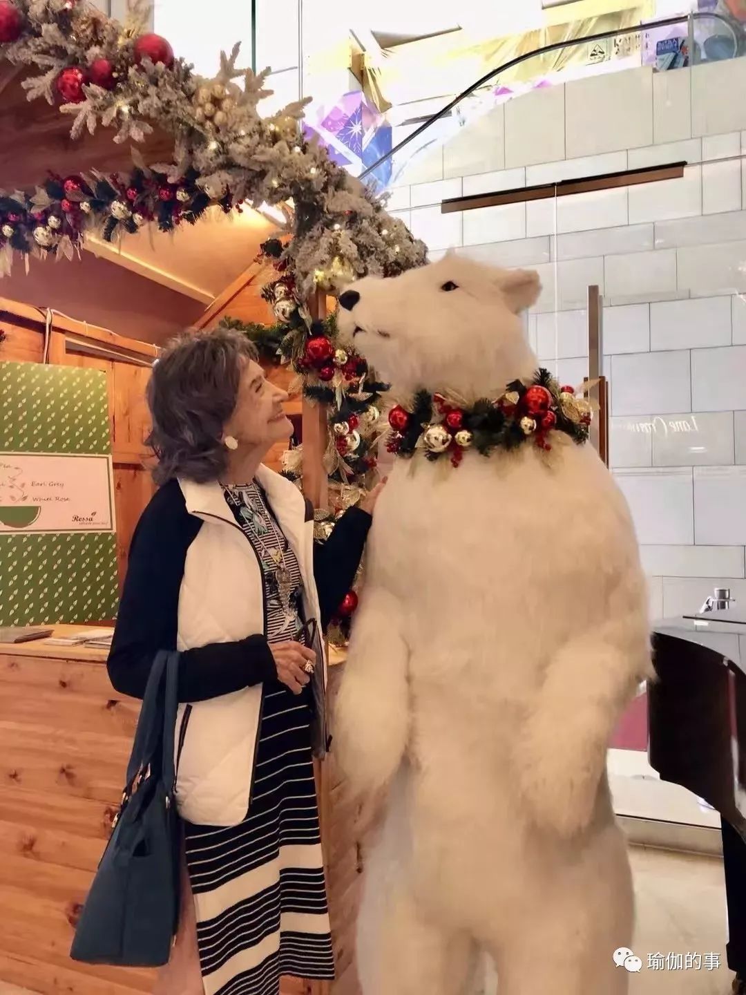 世界最小年龄的瑜伽教练,世界最年长瑜伽老师