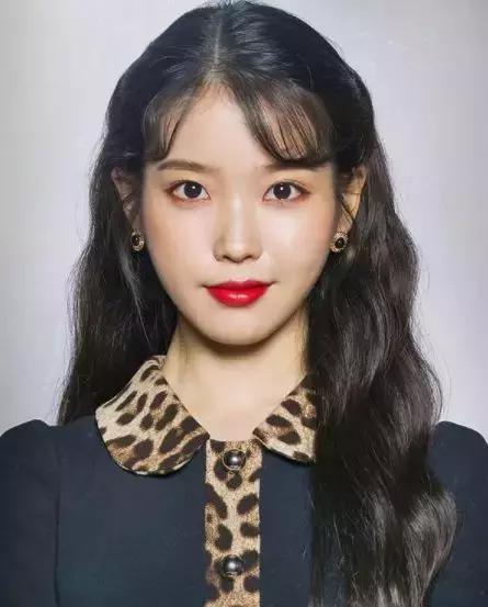 德鲁纳酒店iu紫色礼服片段,iu德鲁纳酒店大结局