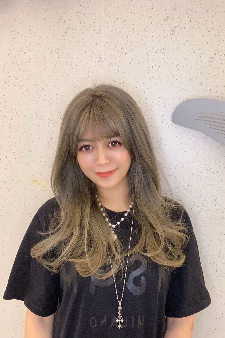 lisa同款发色演唱会,lisa同款发色妆容