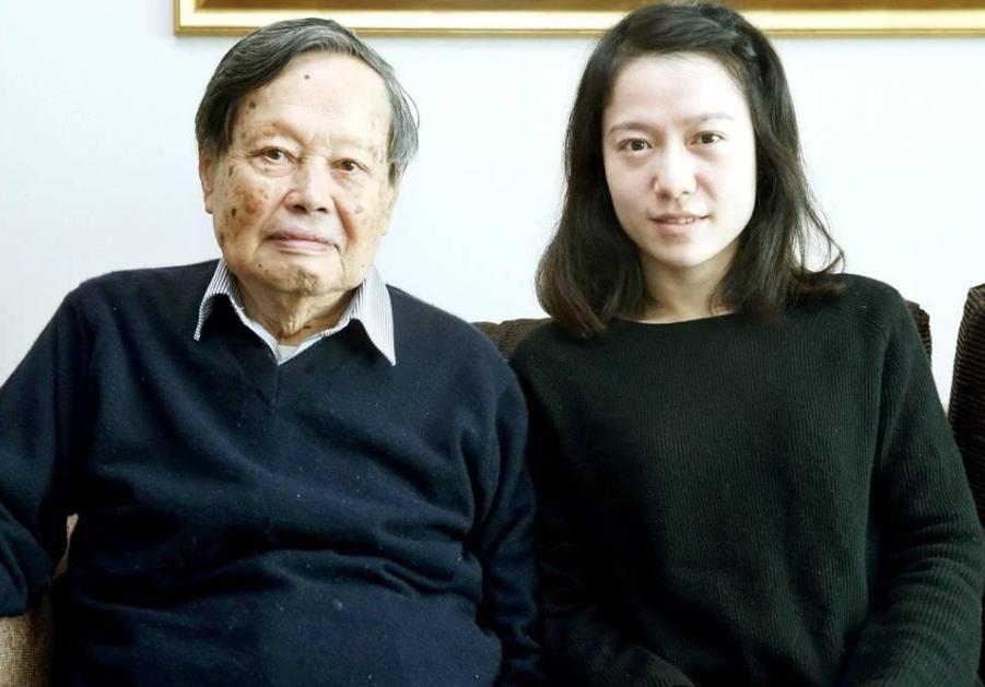 杨振宁与翁帆的现在婚姻状况如何,杨振宁与翁帆如今的婚姻状态如何