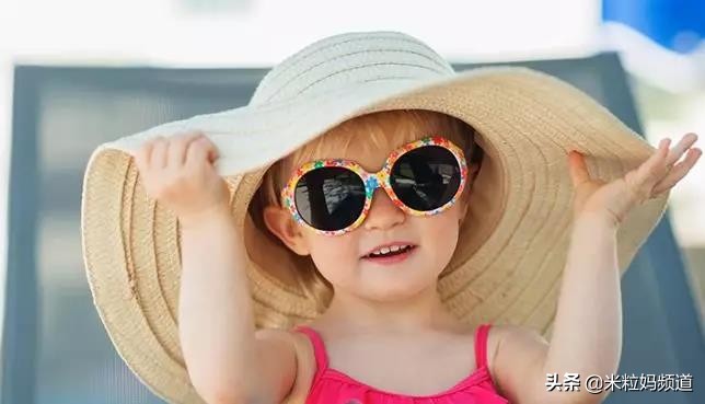 你知道孩子出生为什么有远视眼吗,什么原因会导致婴儿先天远视眼