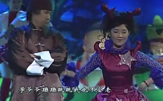 15岁出道爆红后续,15岁爆红21岁隐退51岁未婚